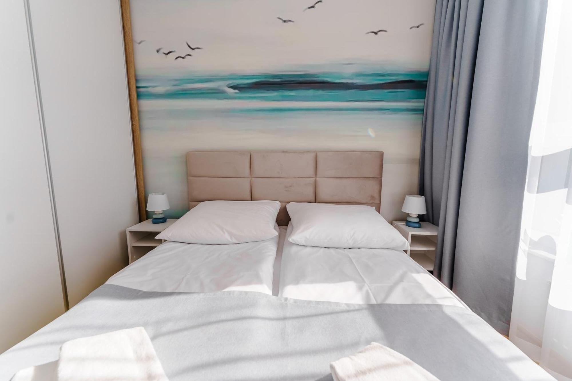 Apartament Clouds Surfingbird Dzwirzyno Bagian luar foto