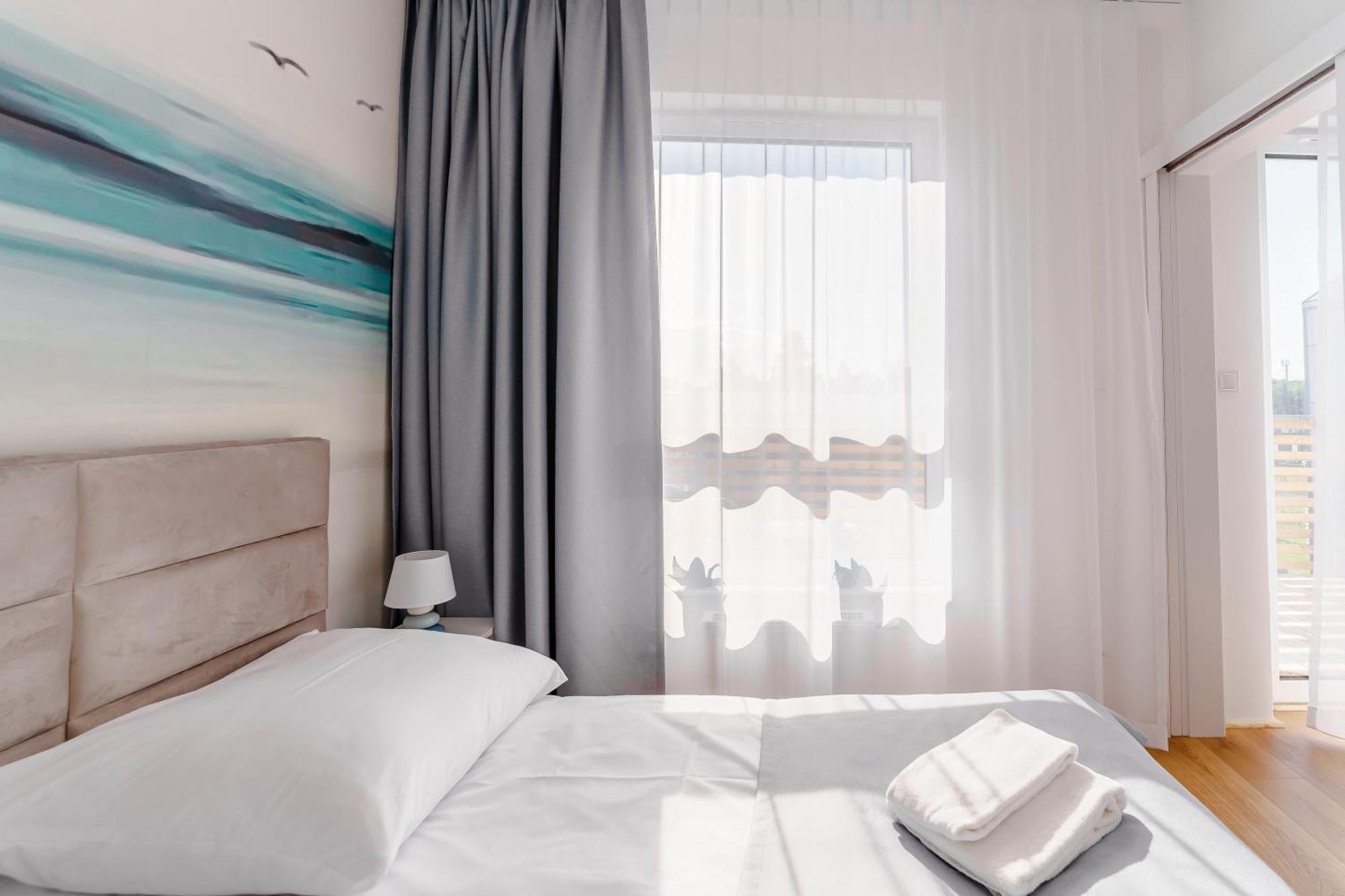 Apartament Clouds Surfingbird Dzwirzyno Bagian luar foto